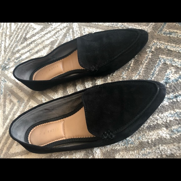 Shoes - Picture 6 of 10